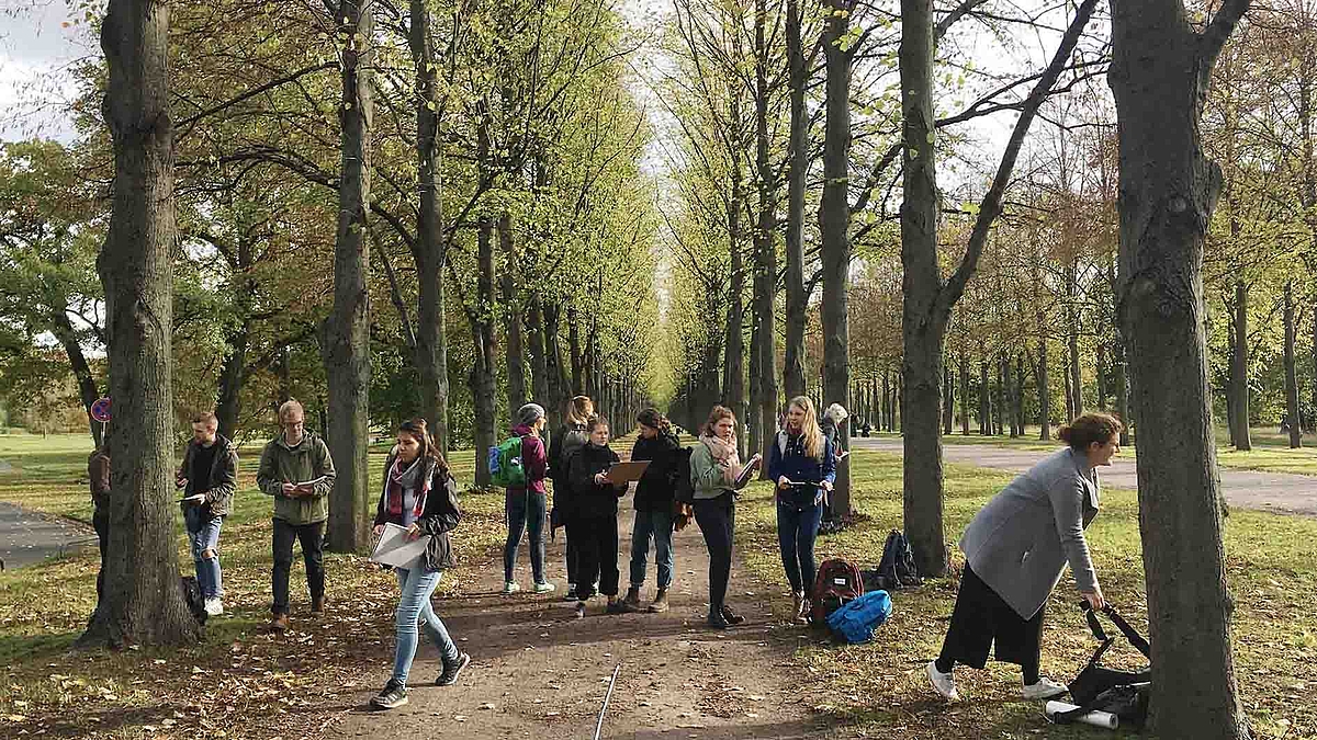 Zeichenübung 1. Semester, Herrenhäuser Allee, 2019